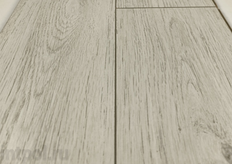 Ламинат Comfort EC1053 Дуб Кортина белый V4